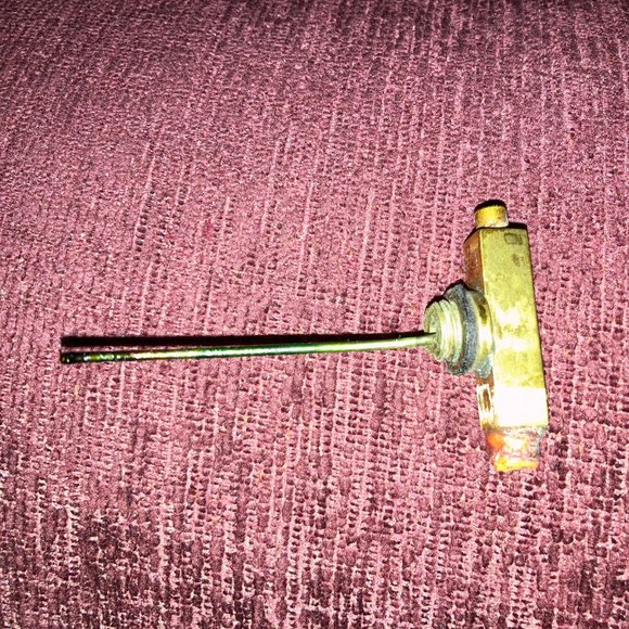 Antique Perfume Bottle - Picture 7 of 8